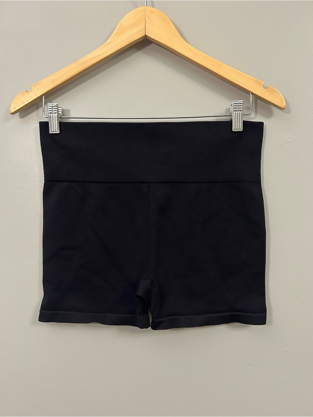 New Balance Black High-Waist Bike Shorts